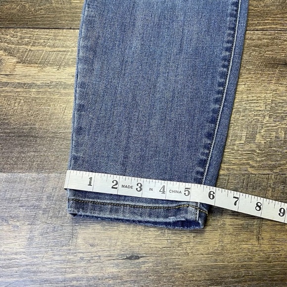 Judy Blue Slim Fit Distressed Jeans Womens 15/32 Blue Denim JB82172 Stretch - Picture 5 of 10